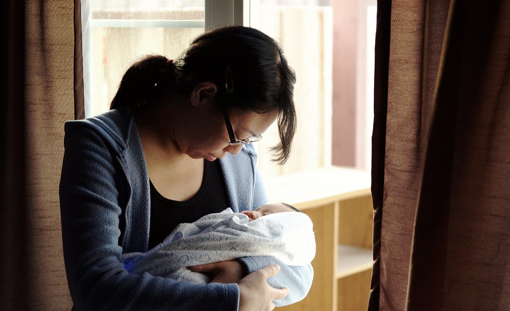 Rutina de autocuidado para mamás solteras con poco tiempo
